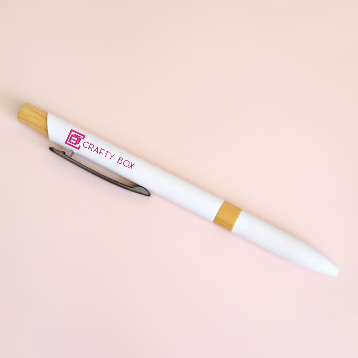 Illustration for Stylo Blanc Bambou